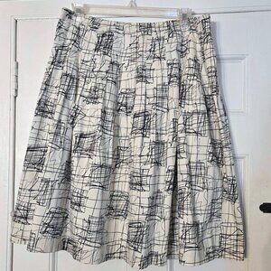 Lafayette 148 NY Black and White Skirt, Size 16